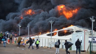 Photo of Bosnia and Herzegovina: Thousands of migrants lose shelter, after camp destroyed in fire